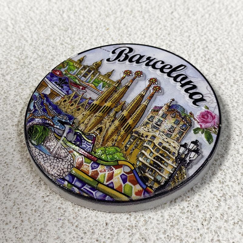 Туристические памятные поделки – обзор и цена Home Barcelona
